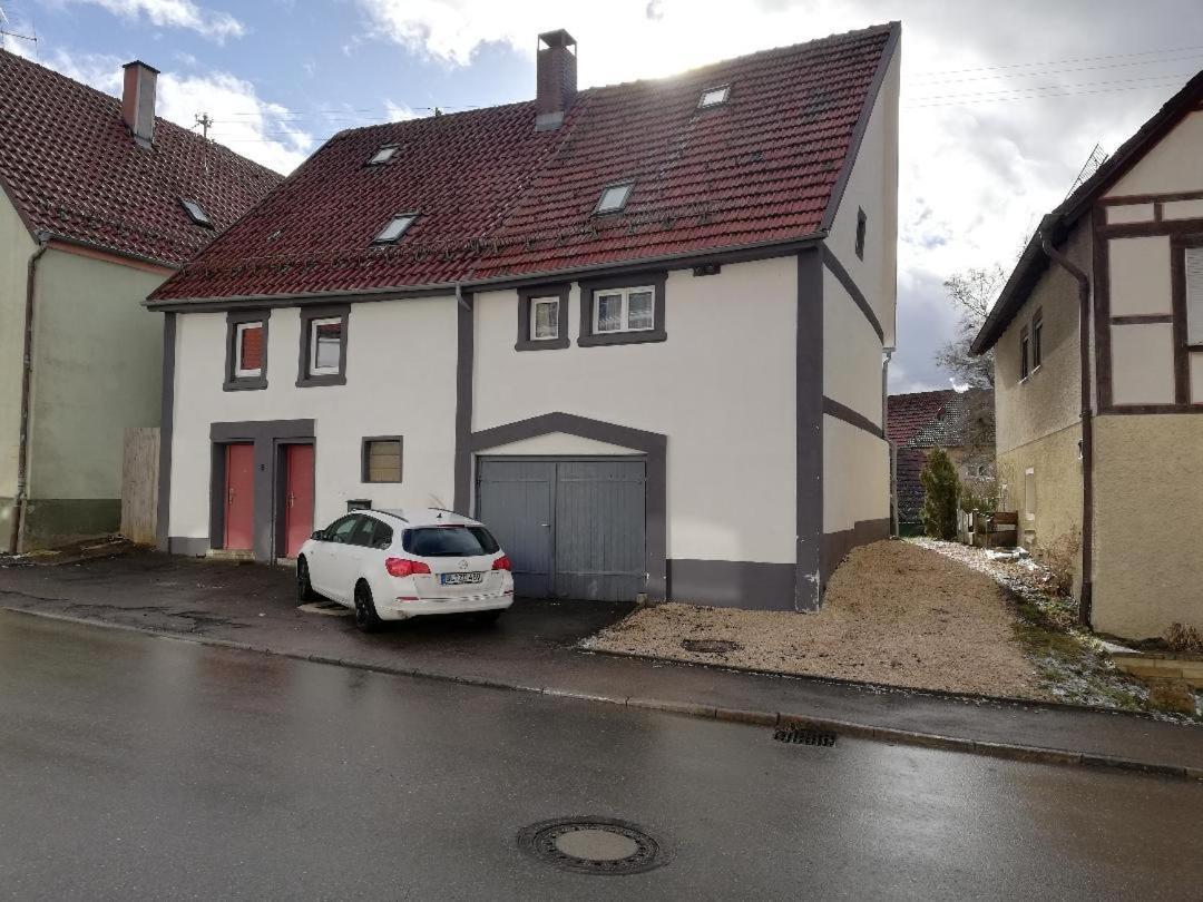 Lmi Haus & Urlaub Monteurwohnungen 2 Münsingen Esterno foto