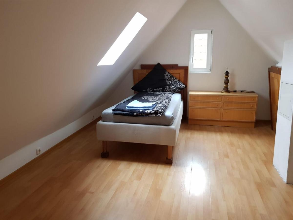 Lmi Haus & Urlaub Monteurwohnungen 2 Münsingen Esterno foto