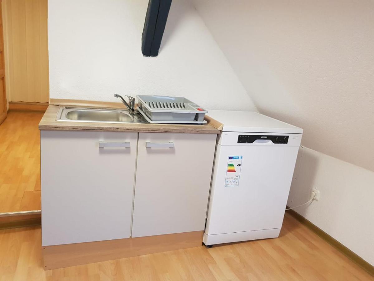 Lmi Haus & Urlaub Monteurwohnungen 2 Münsingen Esterno foto